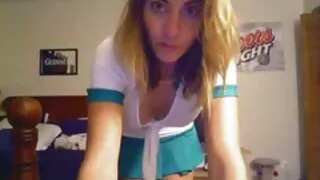 Morena magra, garota ...
