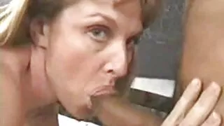 A vadia morena perfe ...